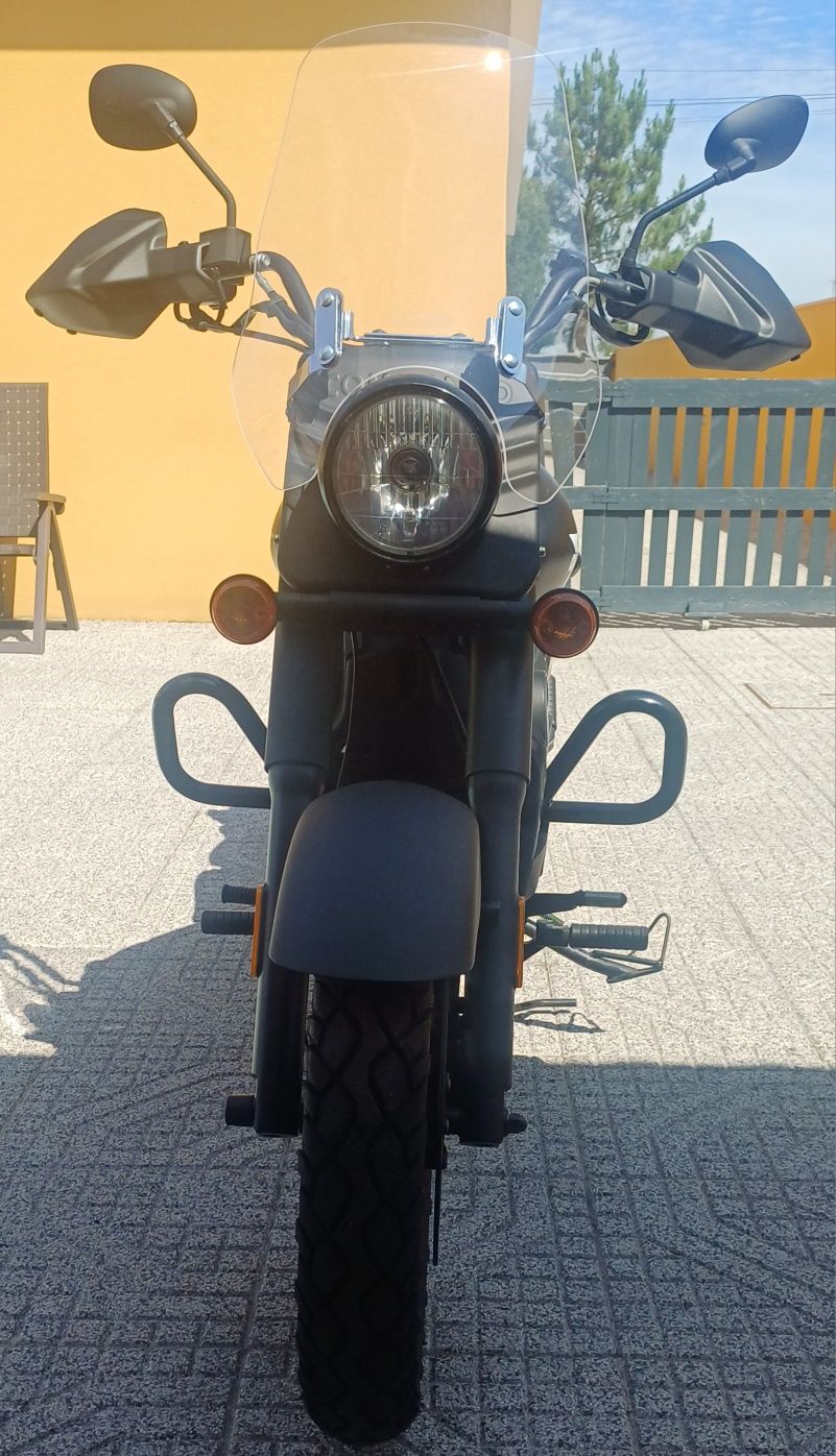 Venda UM Renegade Commando 125CC