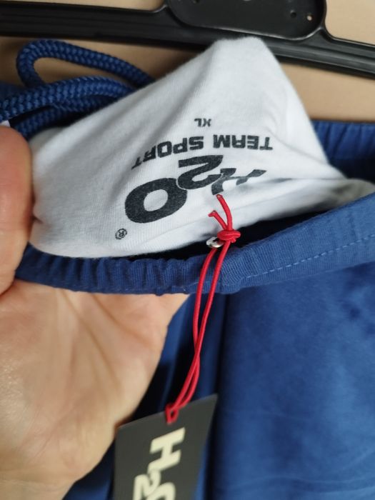 R.XL H2O nowe sportowe spodenki męskie