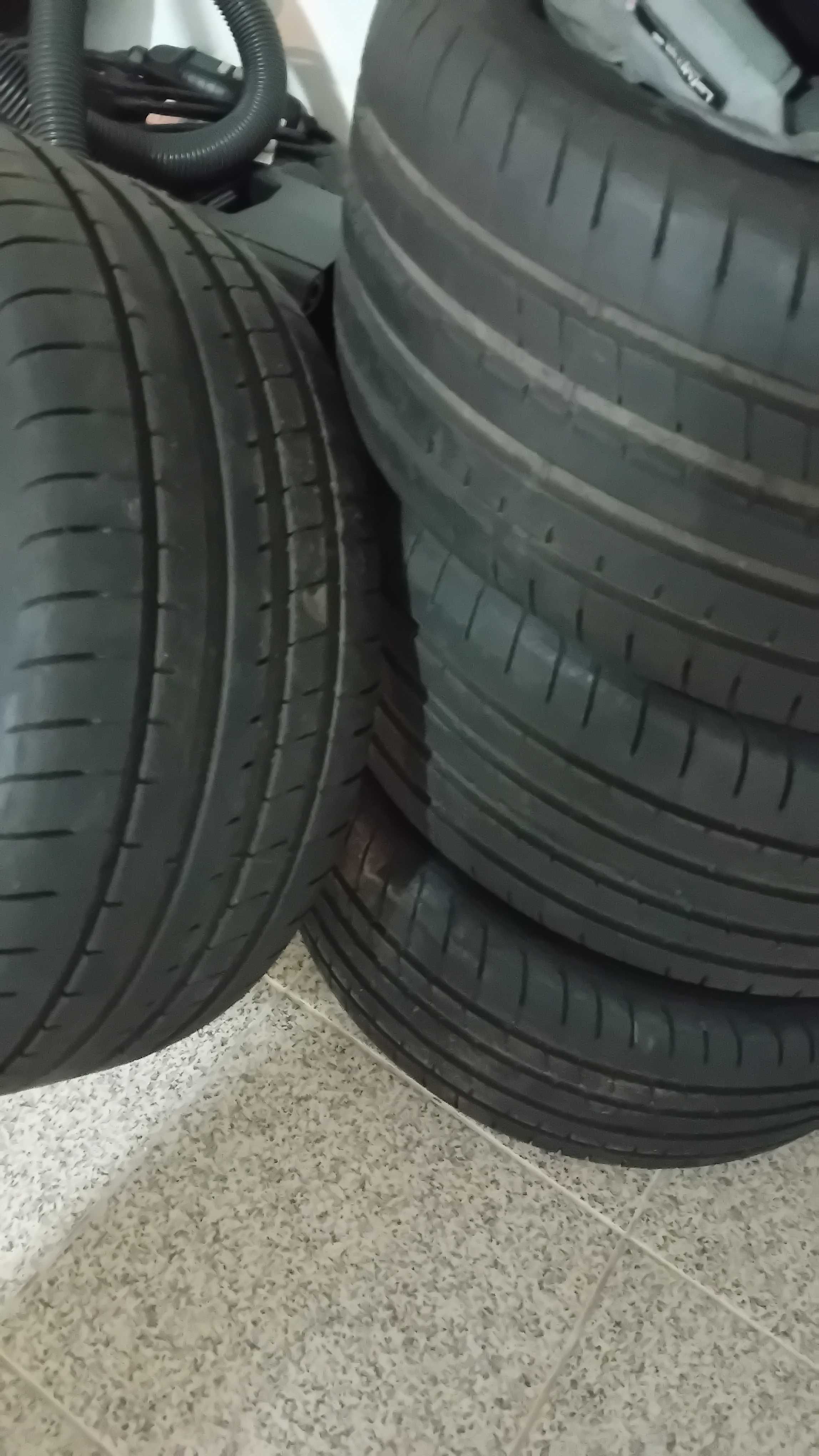 Pneus Goodyear como novos