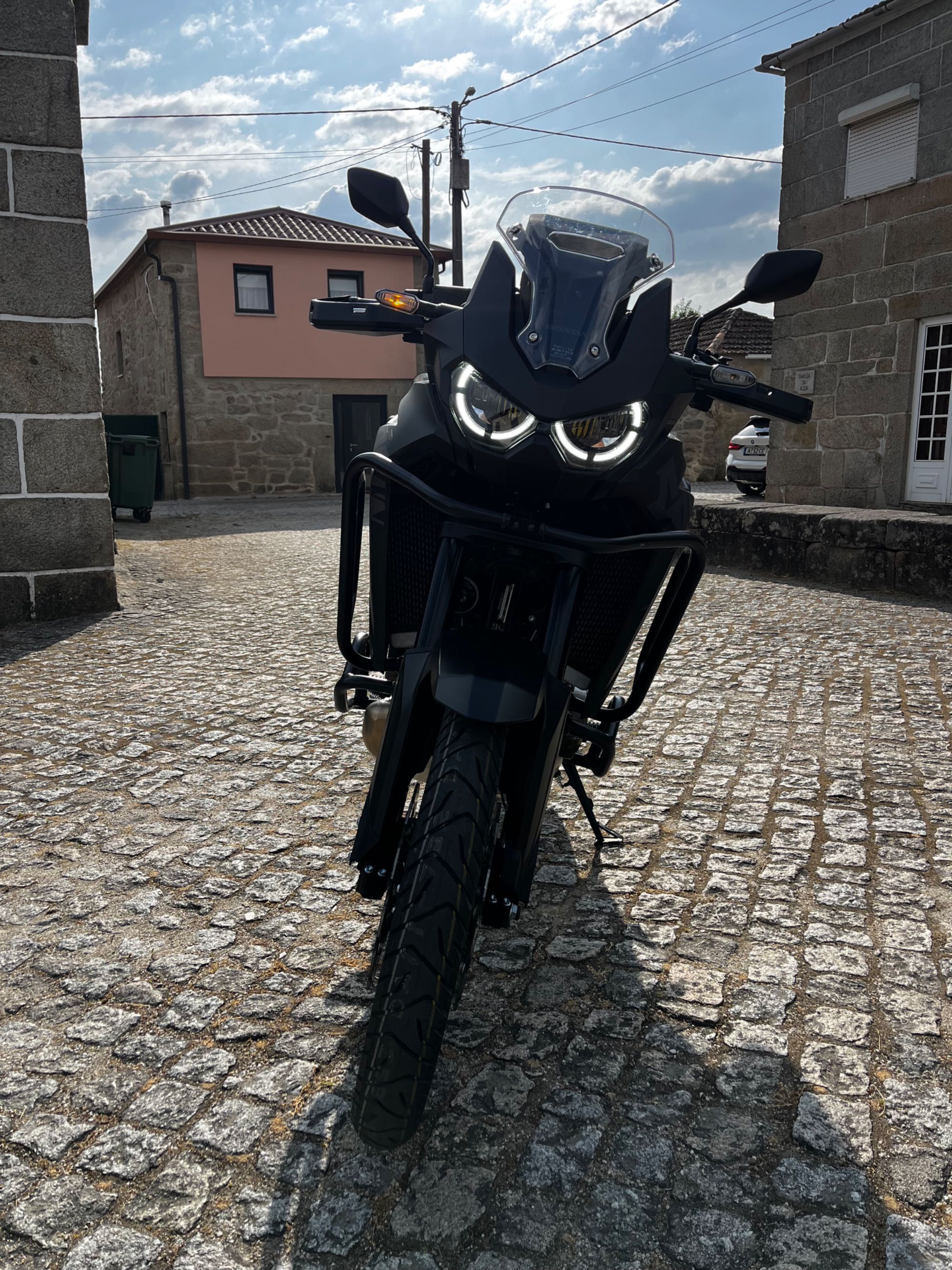 África Twin 1100