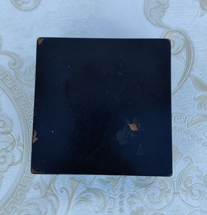 Скринька для прикрас. Агітлак.Федоскіно.худ.Сибарова