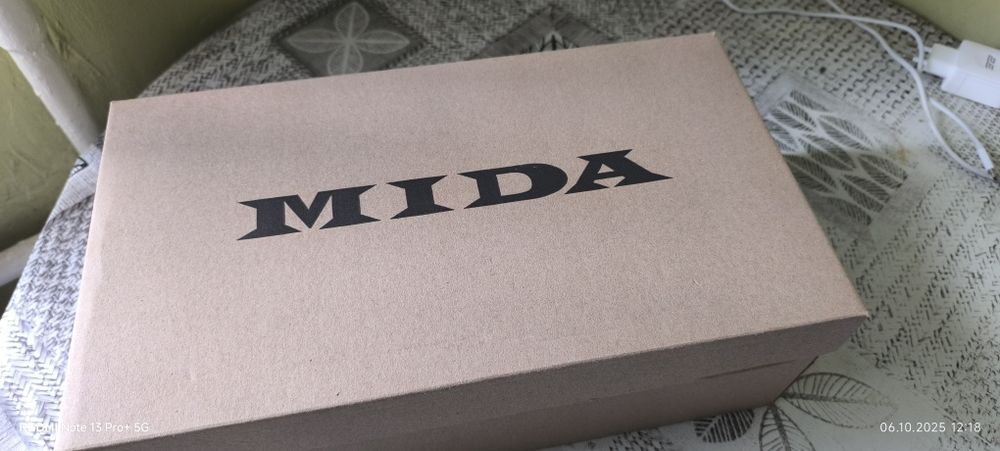 Продаж взуття чоловіче "MIDA"