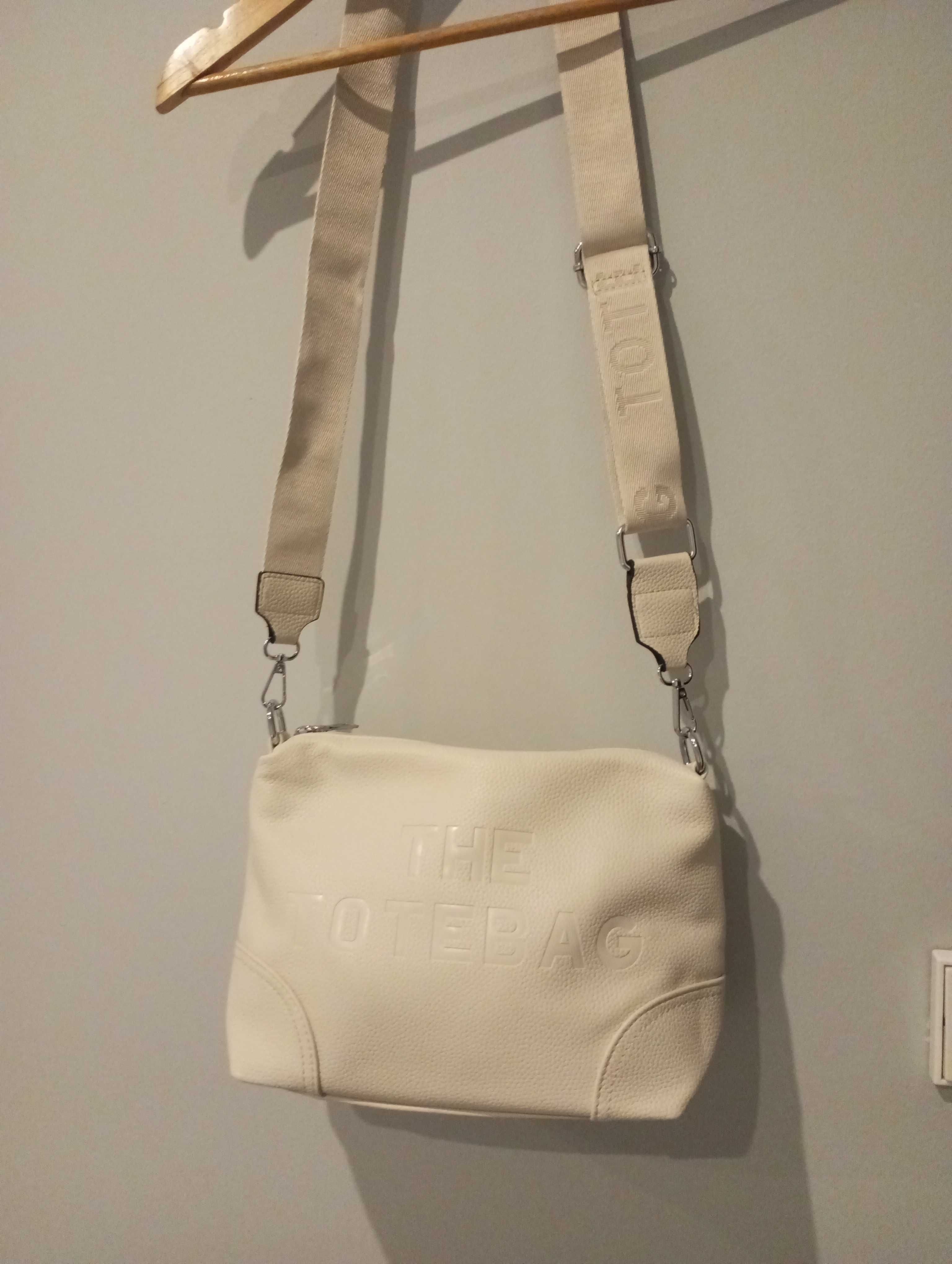 Mala totebag em tom beje