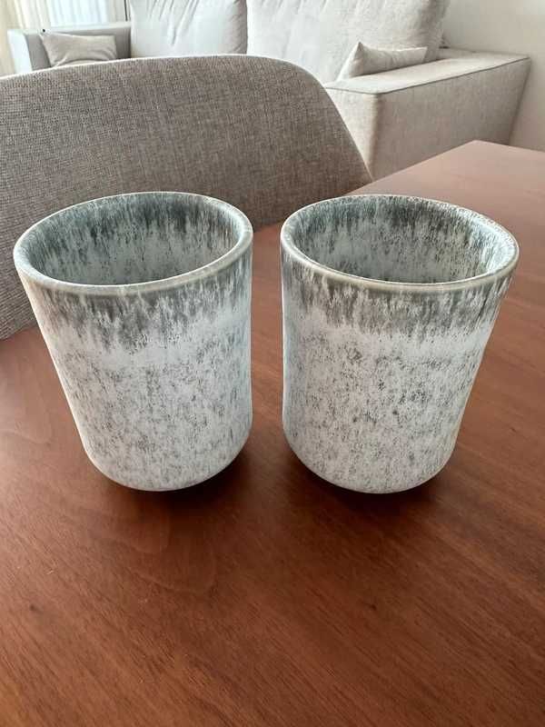 2 Castiçais/ jarras