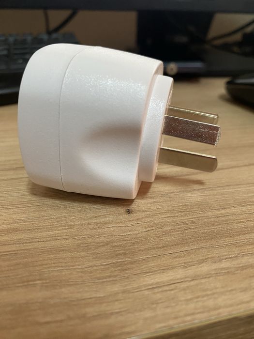 Переходник с китайской розетки на евровилку с заземлением (CN to EU)