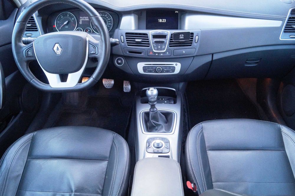 Renault Laguna III Bose Edition 4Control skóra 2,0 diesel 170km