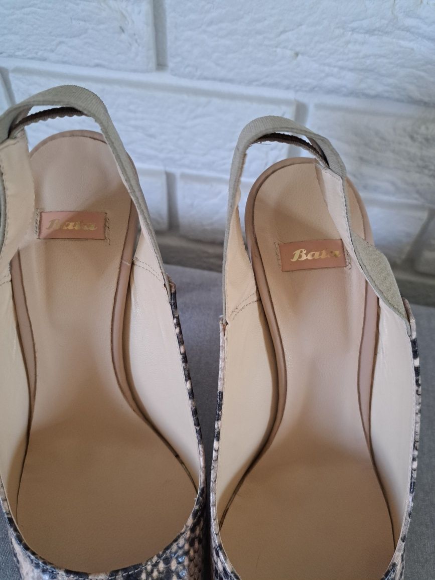 BATA szpilki w wężowy print odkryta pięta skóra naturalna r. 41