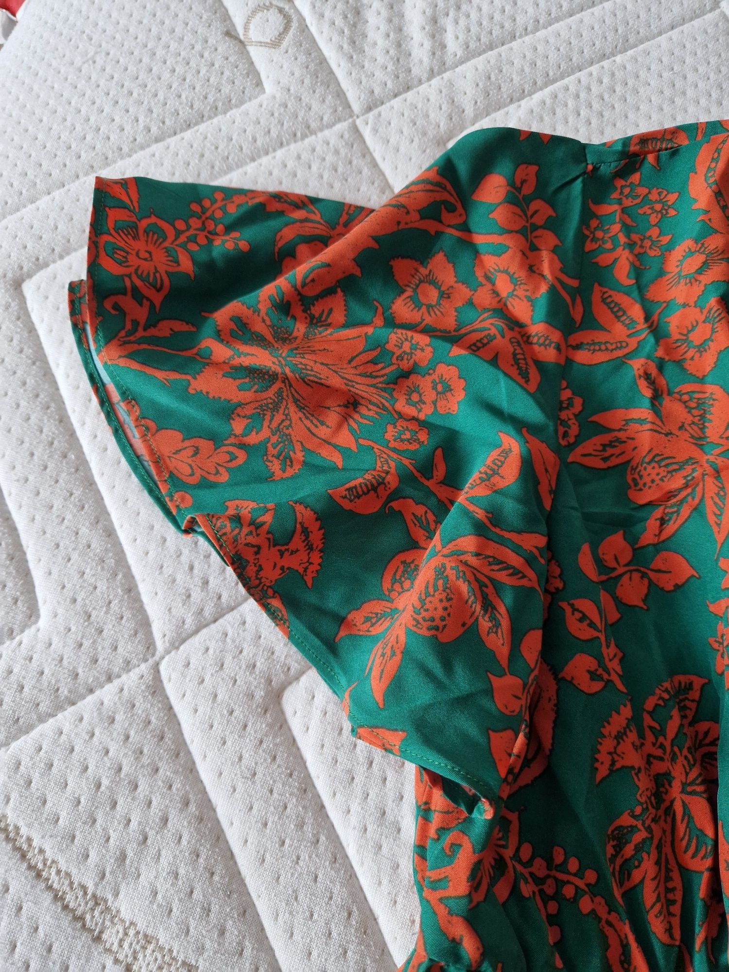 Elegancka sukienka maxi w kwiatowy wzór plus size 44 XXL must have