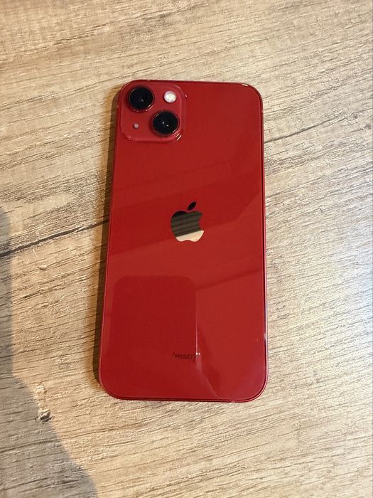iPhone 13 Product RED 128 gb + 5 etui