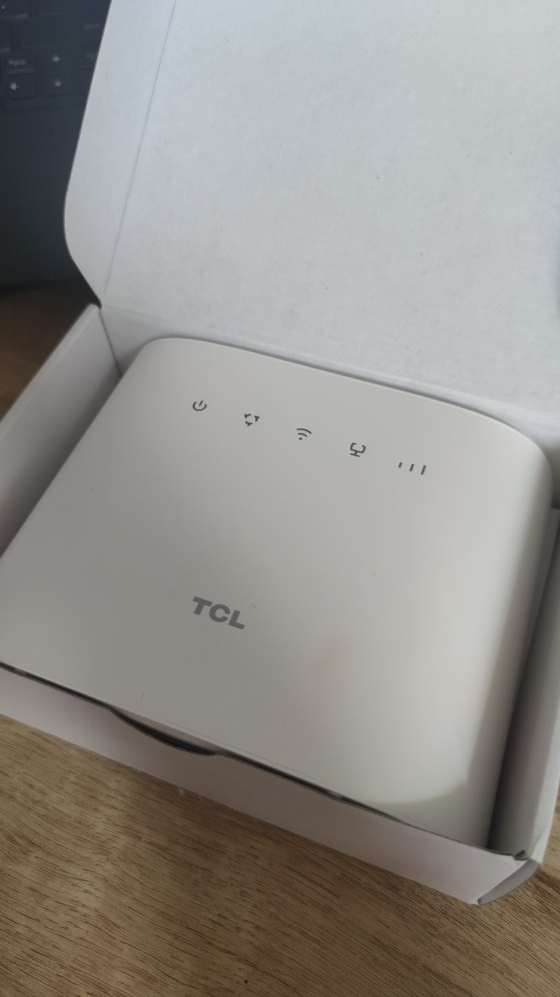 TCL linkhub router LTE