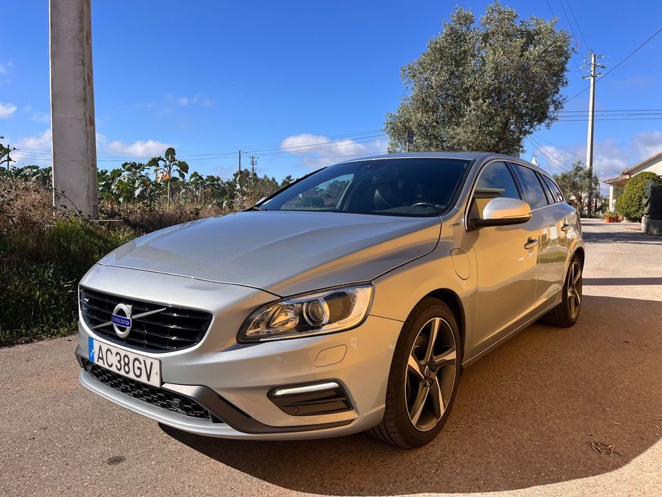 Volvo V60 D6 Twin Engine Geartronic RDesign