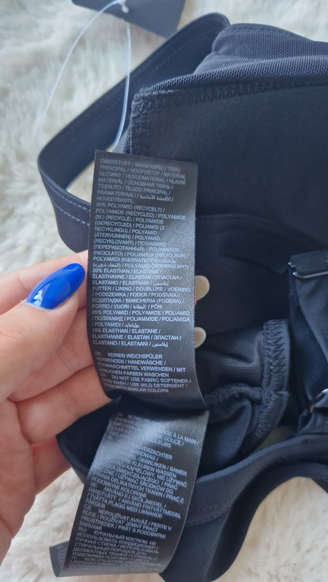 Czarny stanik od stroju kąpielowego eu48 plus size