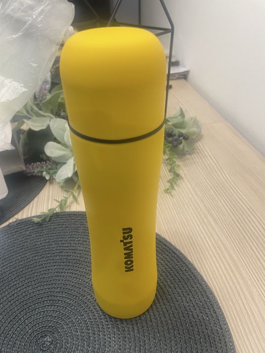 Termos metalowy 400 ml Komatsu