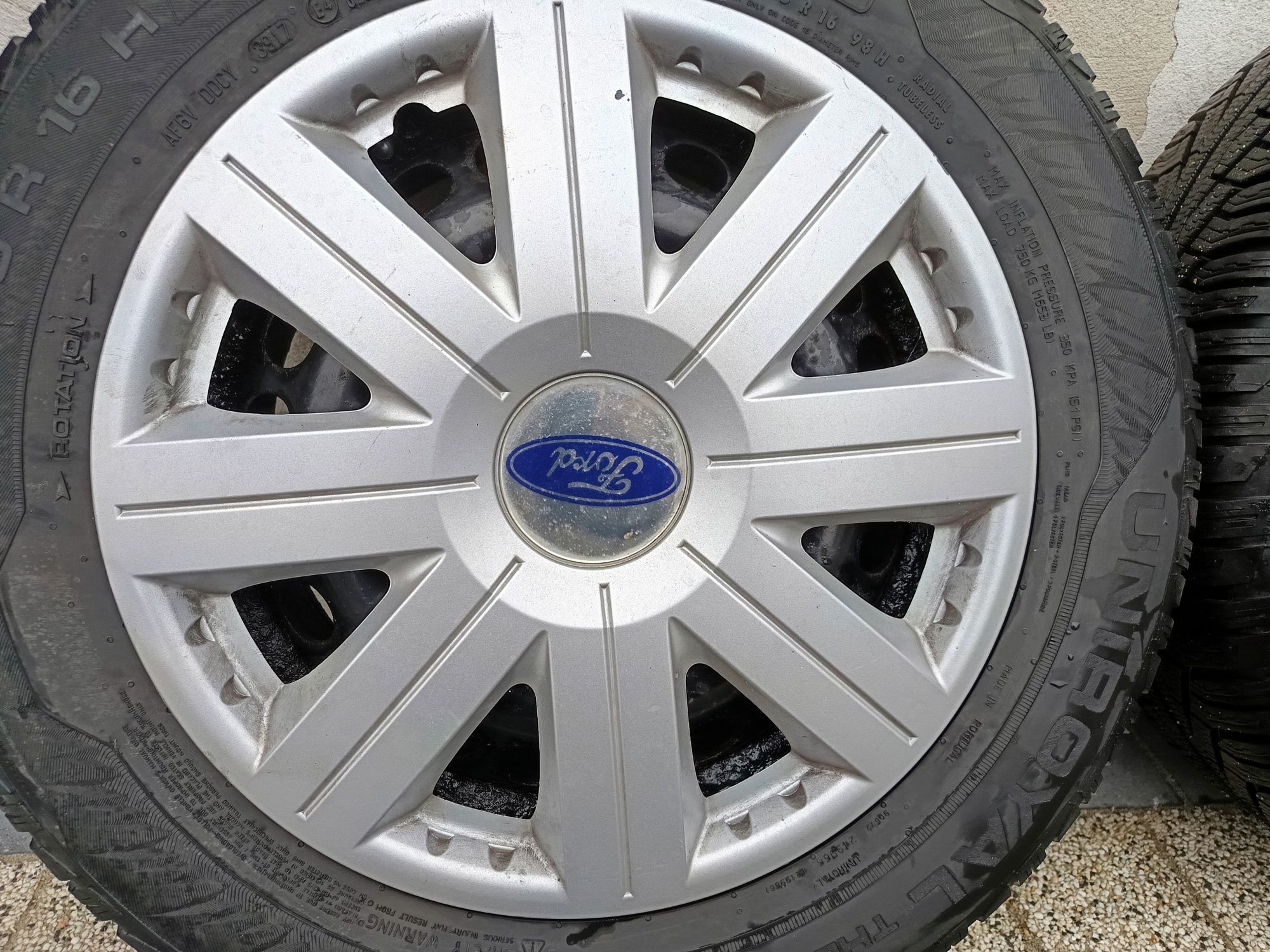 4 felgi Ford 16/108/63,4 plus opony zima