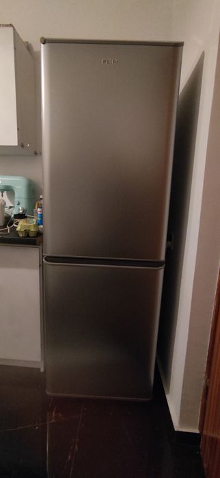 Lodówka Polar pcb311 a+ s na części szuflady kieszenie itp