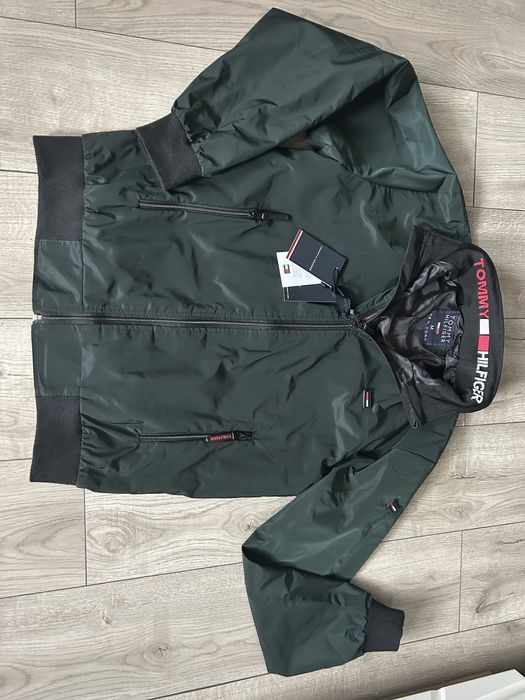 Ciemno zielona kurtka Tommy Hilfiger męska typu bomberka rozmiar M