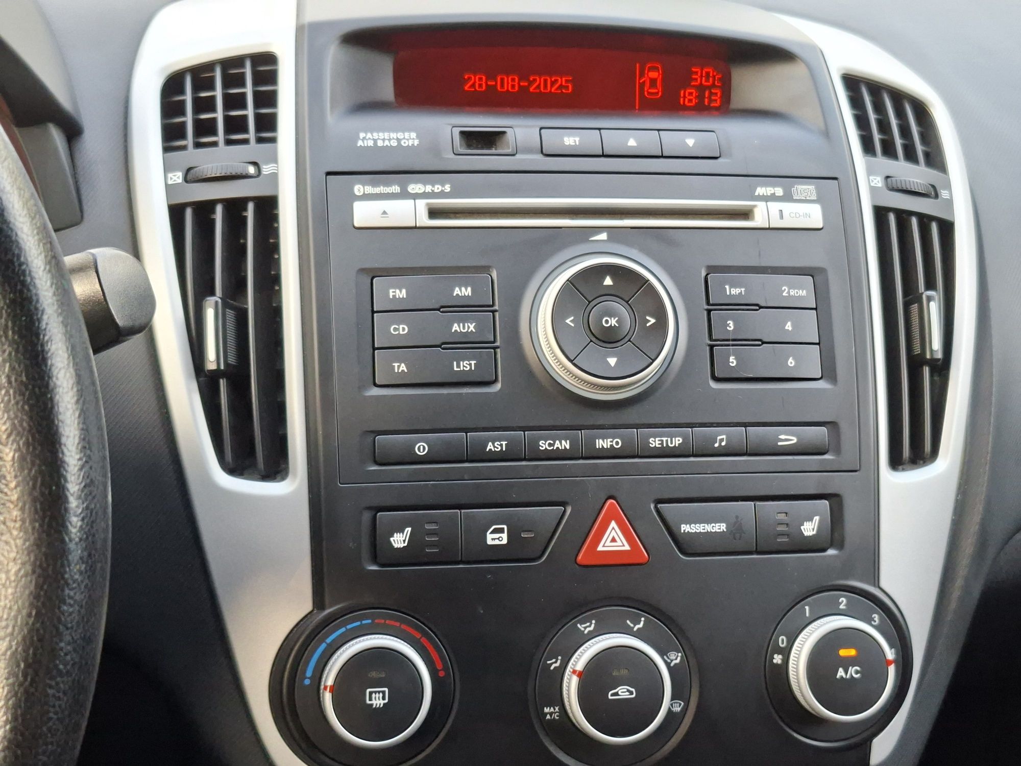 Kia ceed 1.4 benzynka