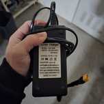 Carregador 72V 3A com ficha XT-60