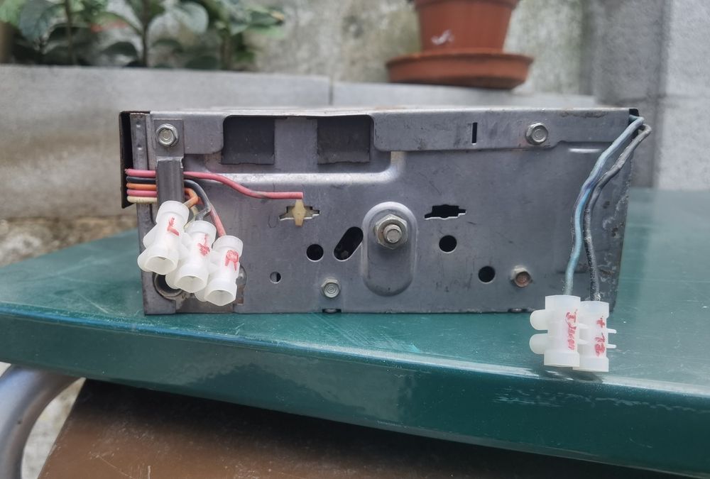 Rádio Ford Antigo anos 70/80