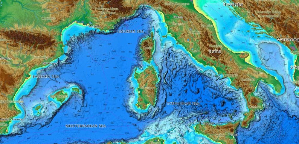C-Map Reveal EM-Y076 Morze Śródziemne, Adriadyk -Lowrance, Simrad, B&G