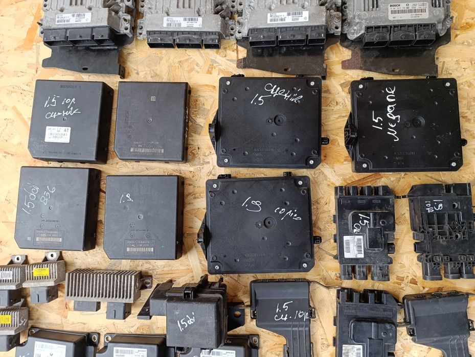 Блоки Меган 3 Сценік 3, мозги, блок комфорту, airbag, блоки запобіжник