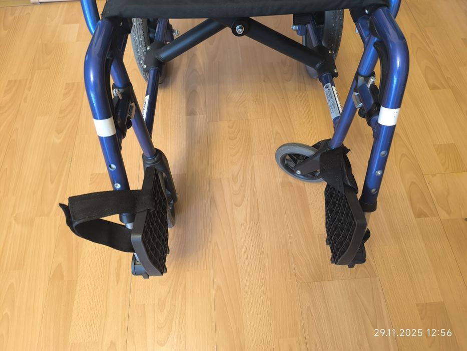 Wózek inwalidzki transportowy VERMEIREN składany