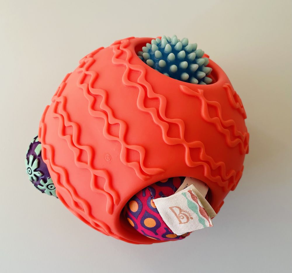 Piłki sensoryczne kula z piłkami B toys