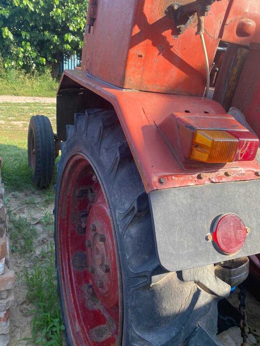 Трактор Т-25 ХТЗ С Прицепом и навесным оборудованием,переоформление