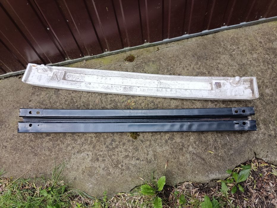 Toyota camry VIII belka absorber odbój zderzaka tylnego tył orginał wy