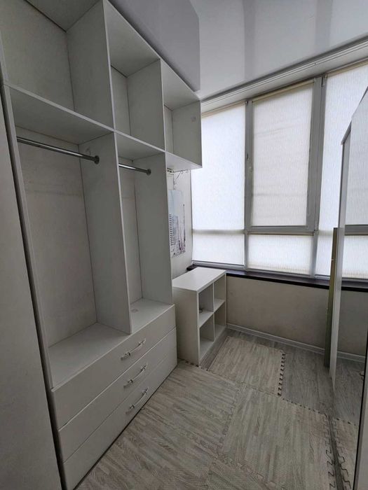 Продам 3-к квартиру (91м2) в кирпиче, ж/м Солнечный, пер. Любарского