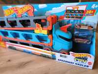 Tor wyścigowy Mattel Hot Wheels City Wyścigowy transporter 2w1