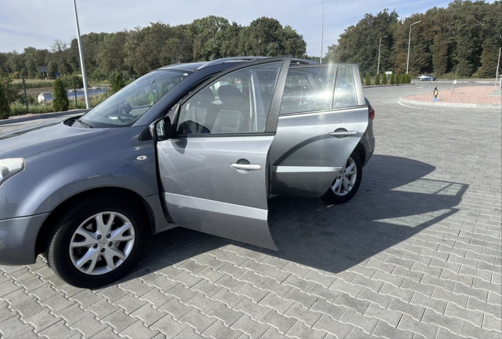 Автомобіль Renault Koleos