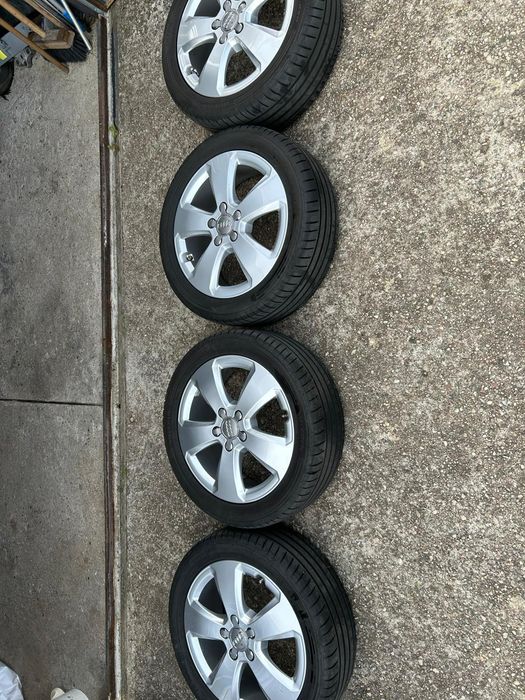 Alufelgi Audi 5x112 17" z oponami Letnimi 2024