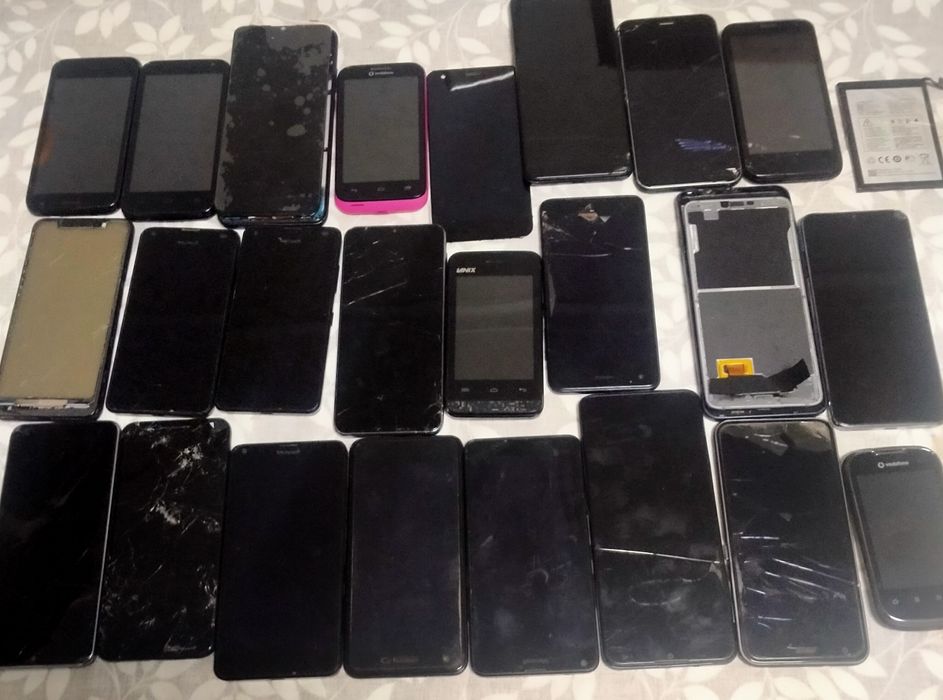 Telemóveis para peças