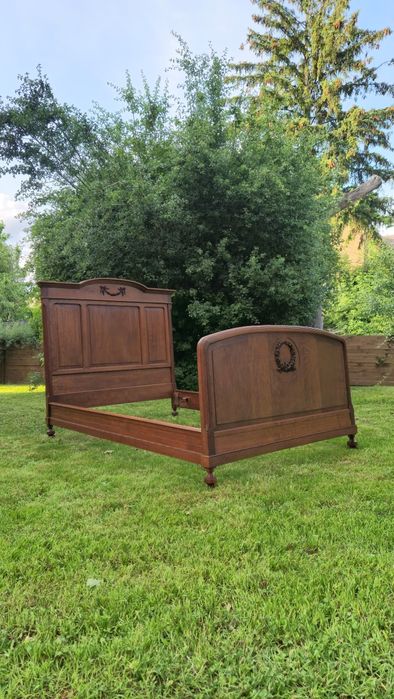 Nr. 1701 Łóżko w stylu Art Nouveau
Nr.1701  Łóżko w stylu Art Nouveau