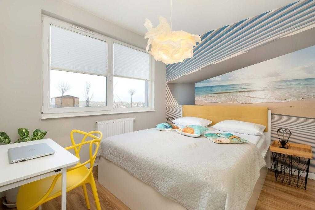 Apartament nad morzem z ogródkiem i widokiem na morze - dla 4 osób