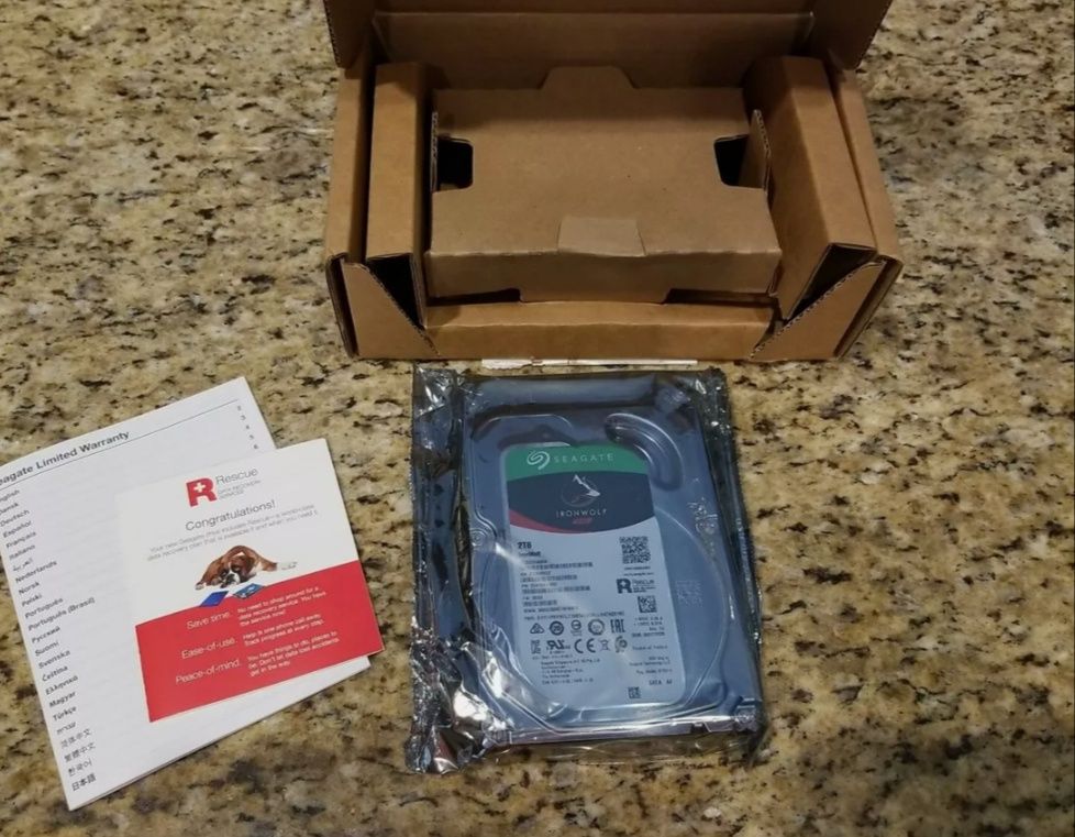 Жорсткий диск накопичувач Seagate IronWolf 2 tb 3.5"