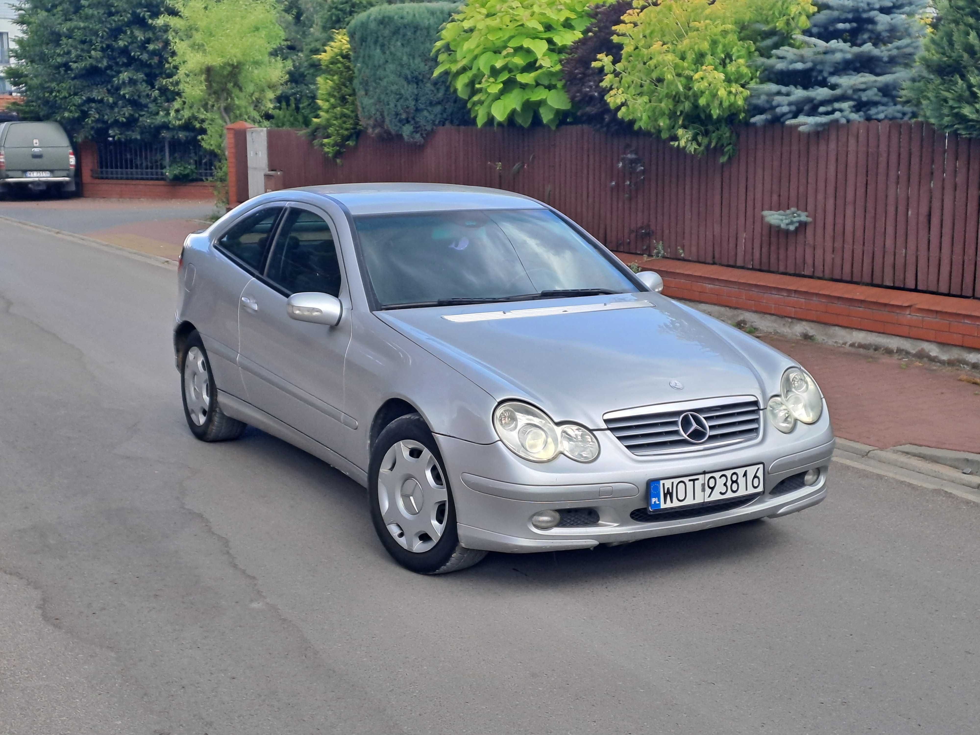 Mercedes w203 Coupe 2.2cdi 2005r Ładny Klima Xenon Manual 6b