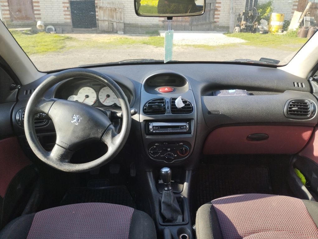 Peugeot 206 benzyna