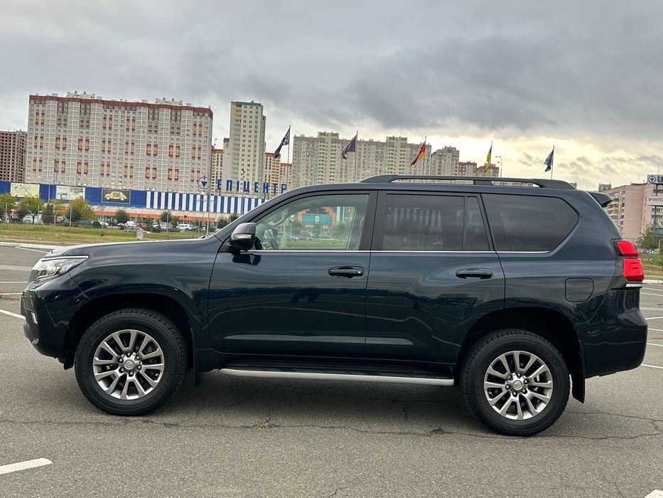 Toyota Land Cruiser Prado 2.8D Prestige