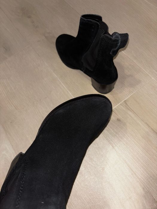 Ботінки, ботильйони на каблуку