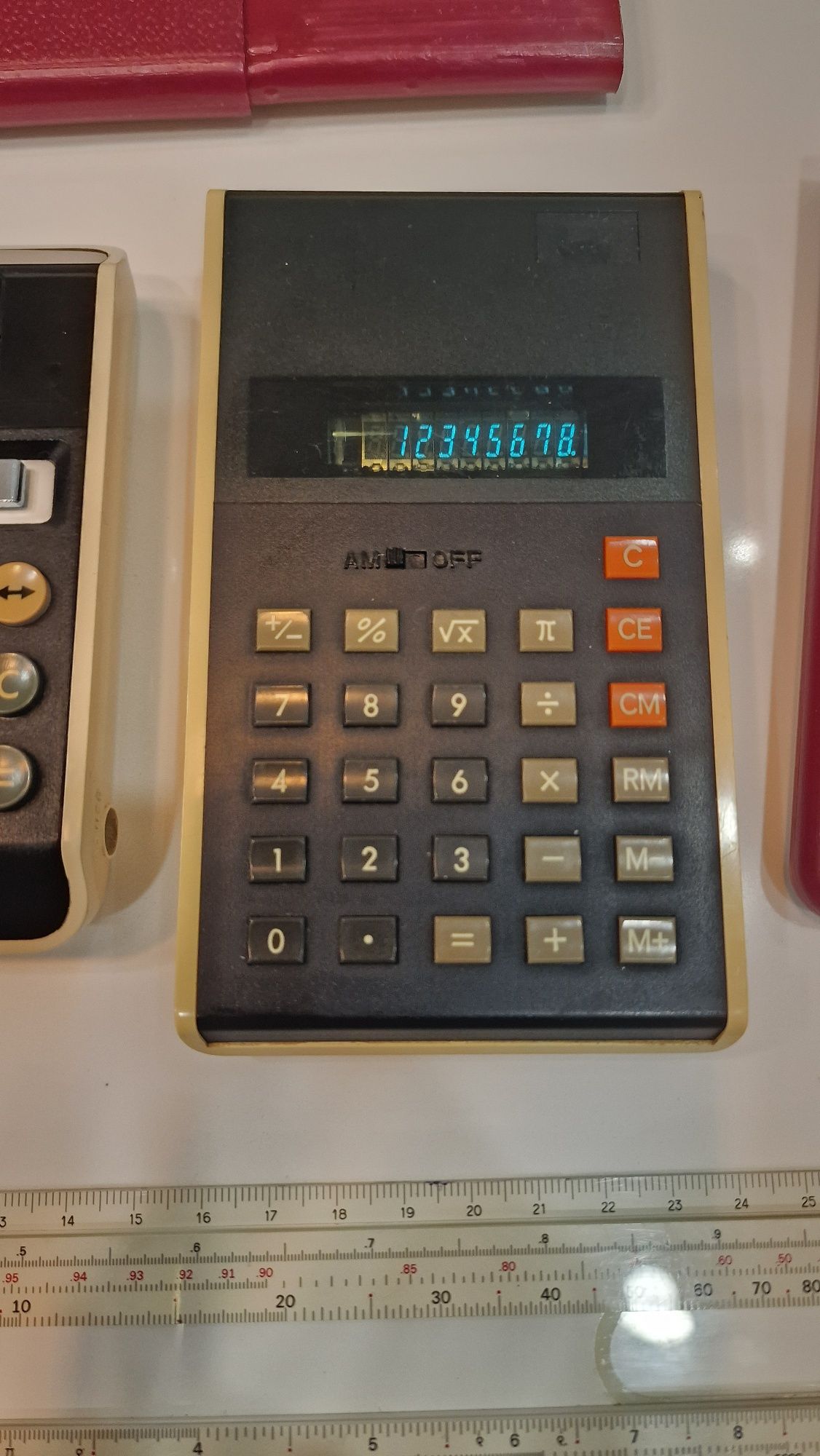 Calculadoras electrónicas antigas & Régua