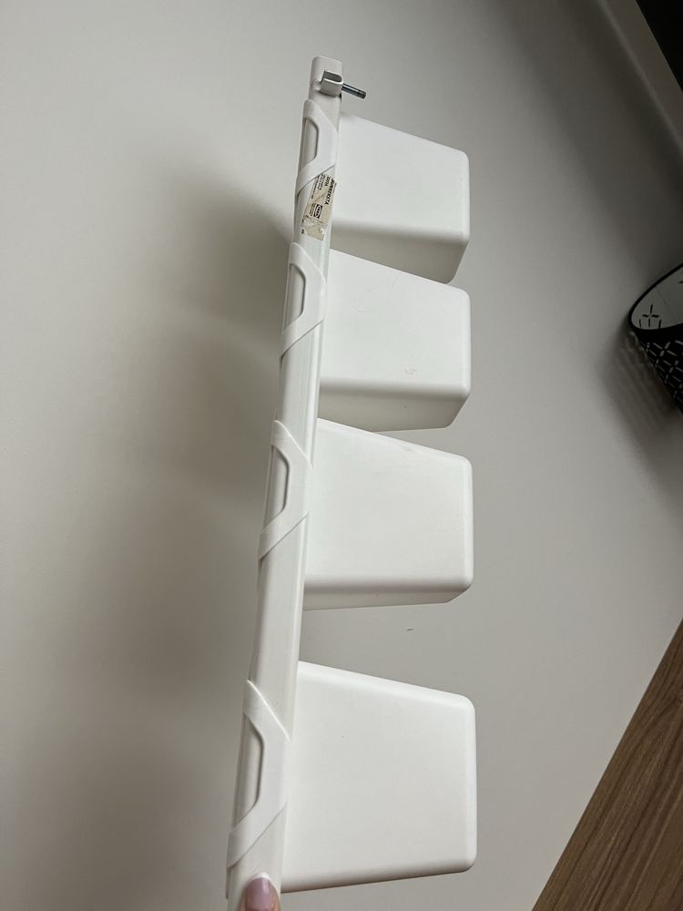 Drążek pojemniki i haczyki Ikea Sunnersta