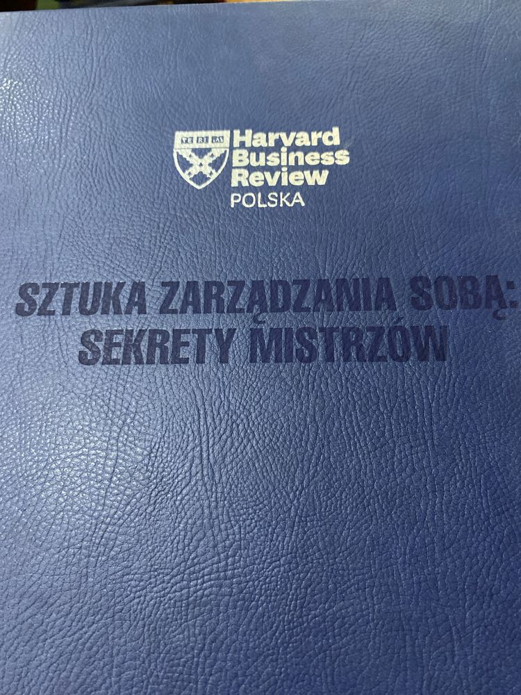 Zestaw ksiażek w skórzanej, limitowanej edycji. Zarządzanie, liderzy..