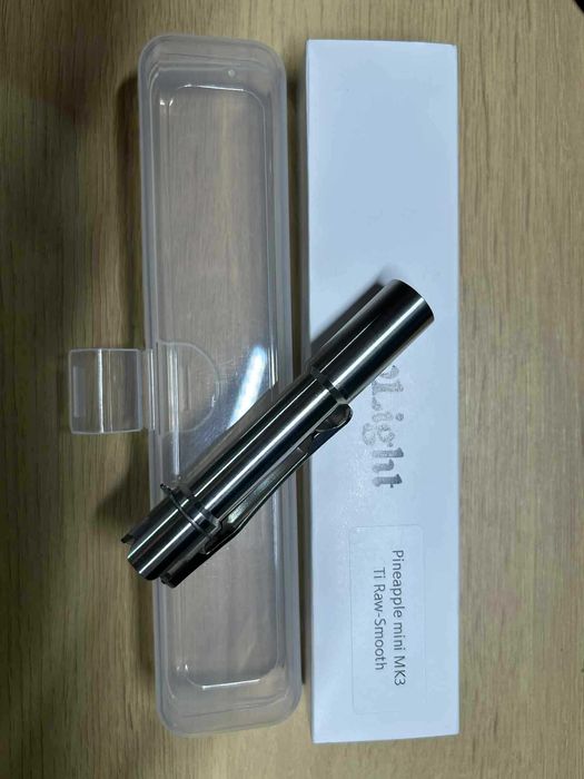 Latarka EDC Tytanowa ReyLight Pineapple mini MK3- Ti