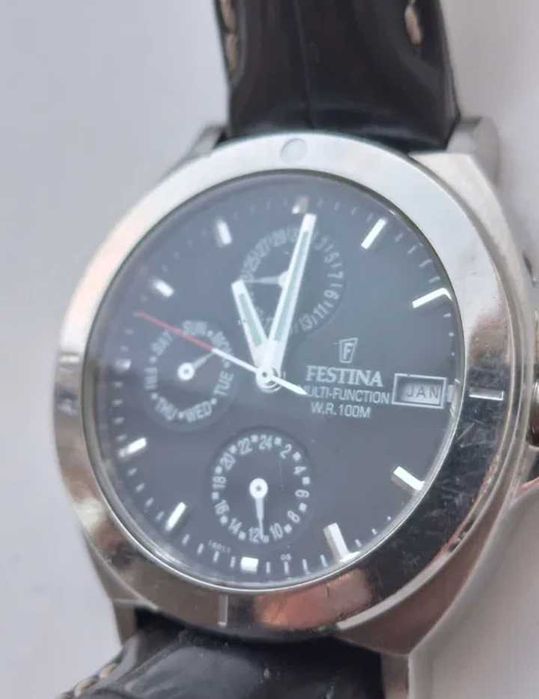 Продам часы "Festina" хронограф, унисекс.