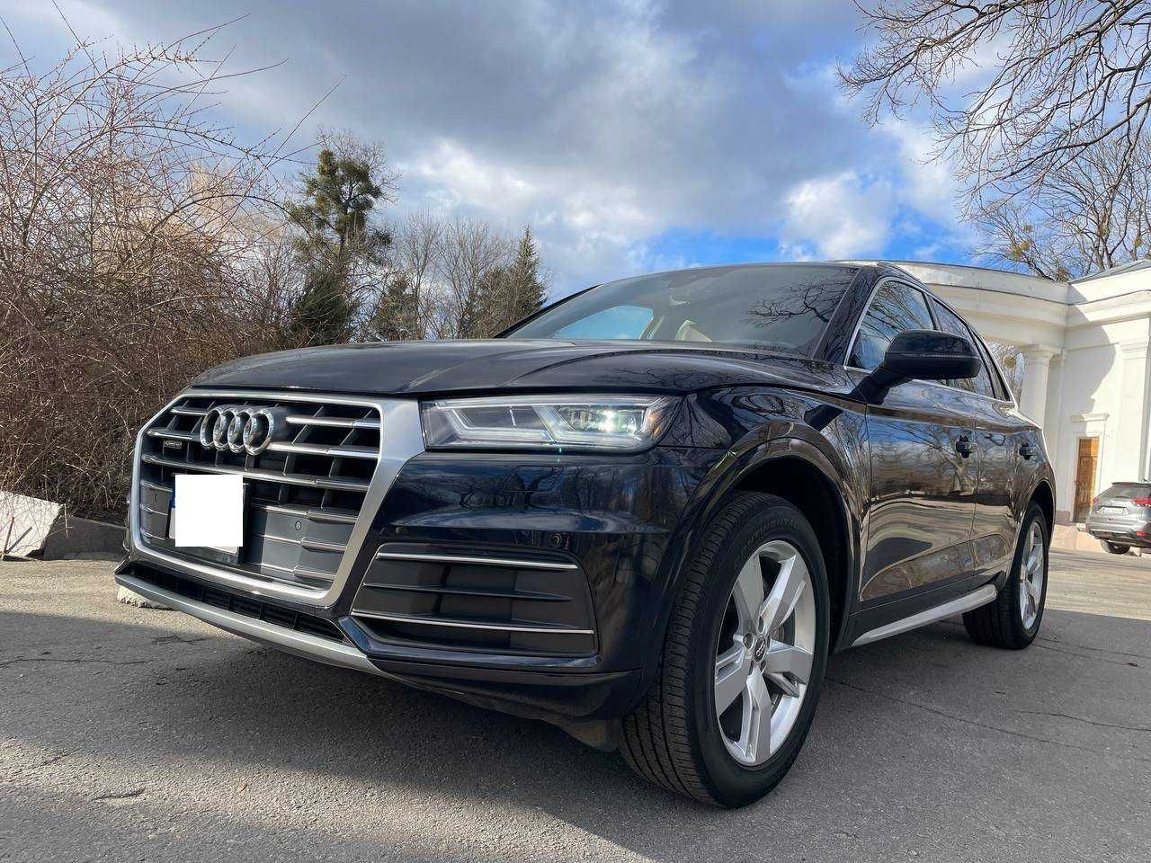 Продам AUDI Q5 2019