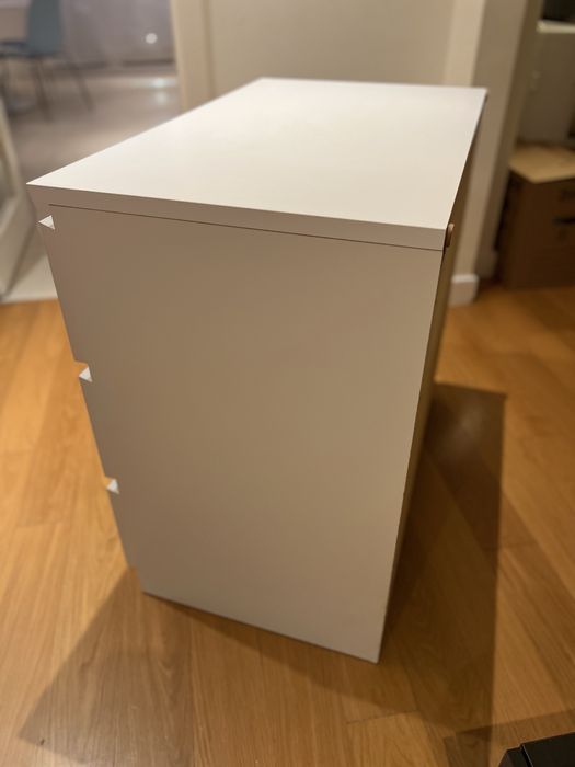 Cómoda MALM IKEA de 3 gavetas