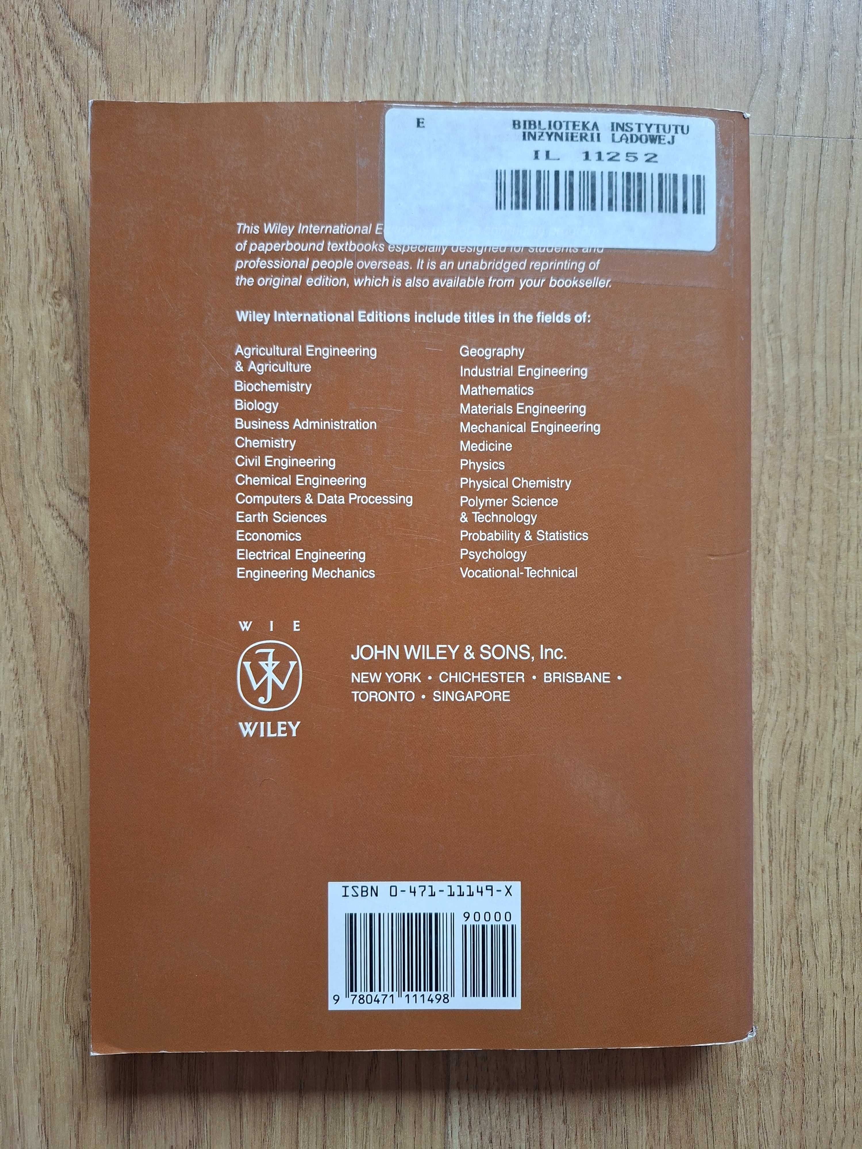 Książka Soil Mechanics - John N. Cernica (geotechnika)