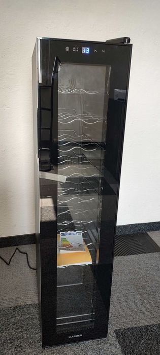 Lodówka do wina, winiarka 18But. Klarstein   S-257